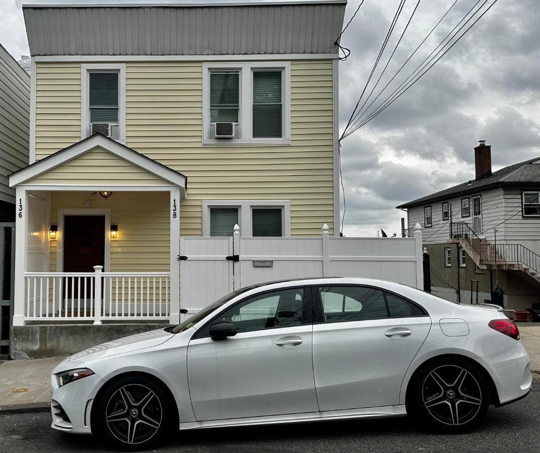 5-A Diamond In Yonkers Apartment Exterior foto